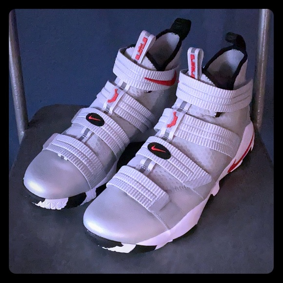 lebron soldier size 12